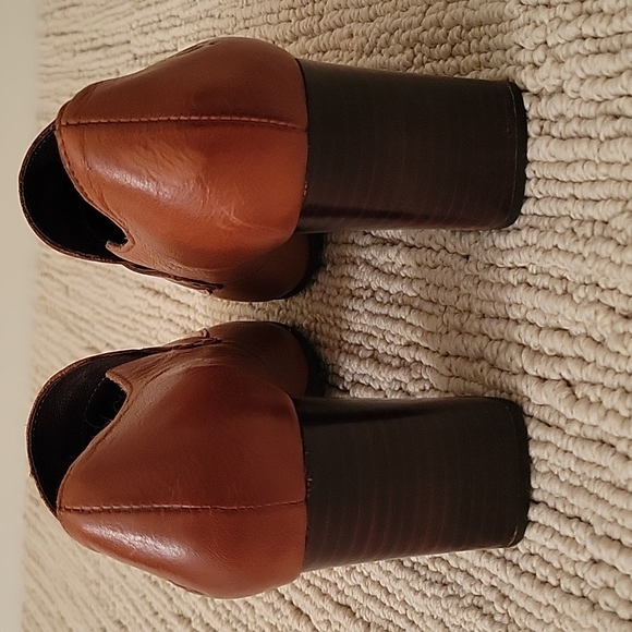 Born Mocho Loafers - Picture 5 of 8